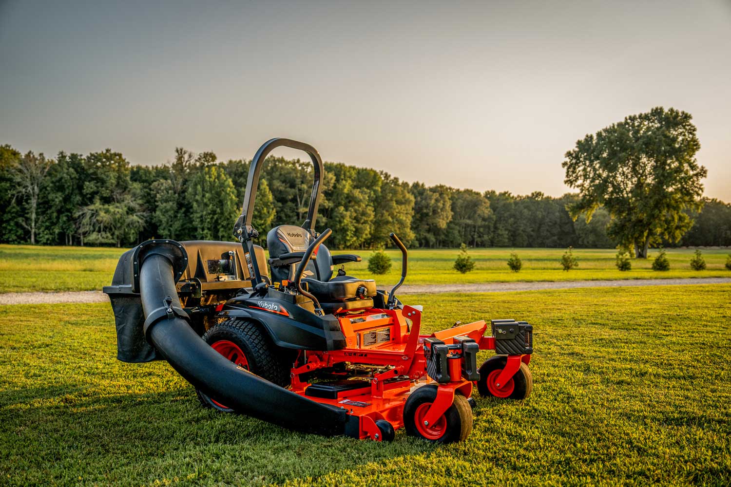 Z400 SERIES MOWERS - Lawson Tractor & Implement